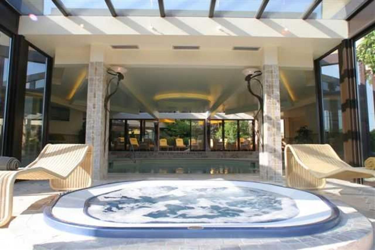 Hostellerie Briqueterie & Spa Champagne Vinay  المظهر الخارجي الصورة The spa at the Hotel